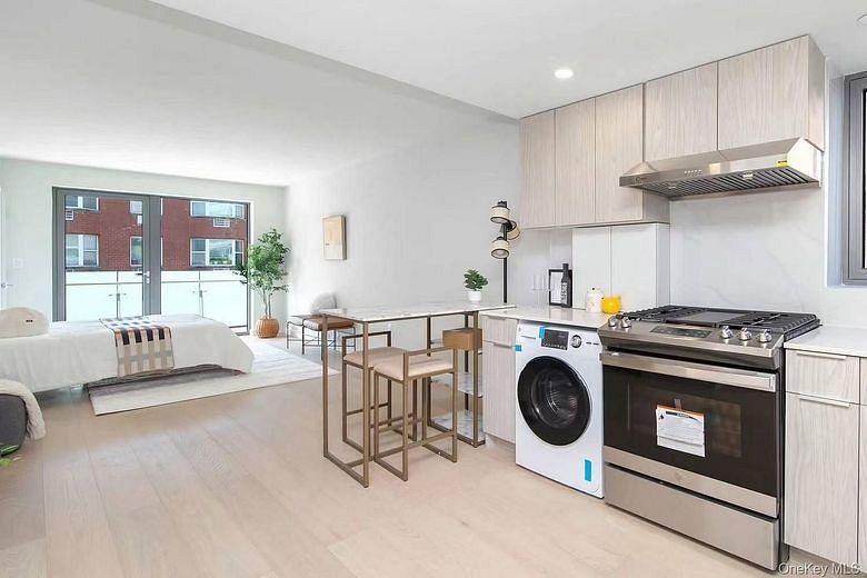 13680 41st Avenue #5H