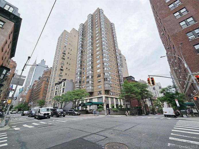 137 E 36th Street #9H