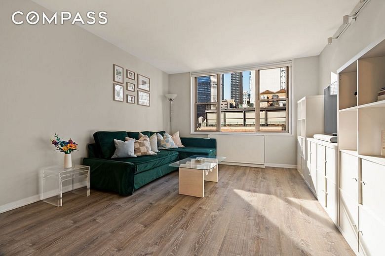 137 East 36th Street #17H