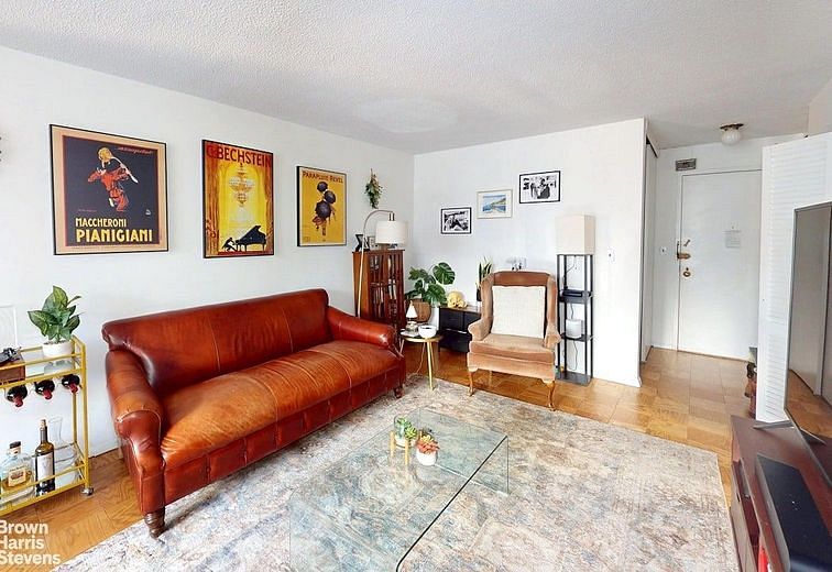 137 East 36th Street #17J