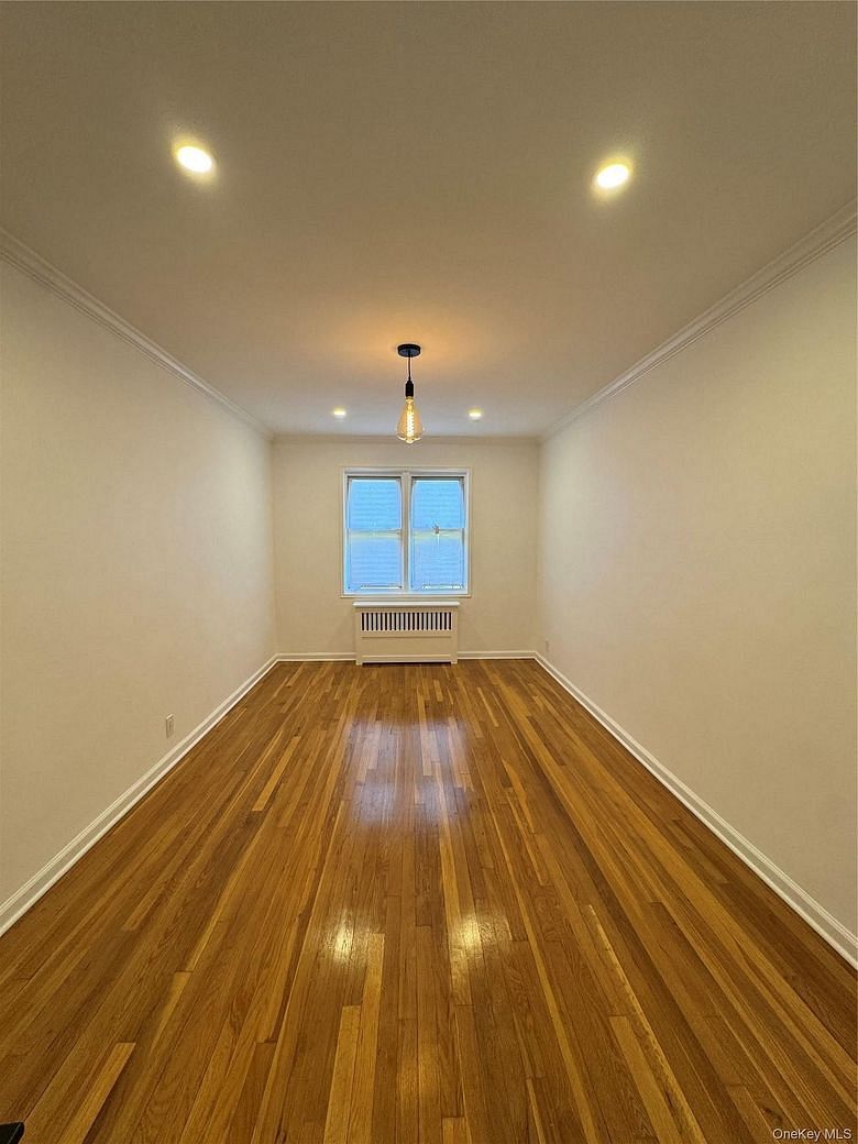 137 Smith St #A4