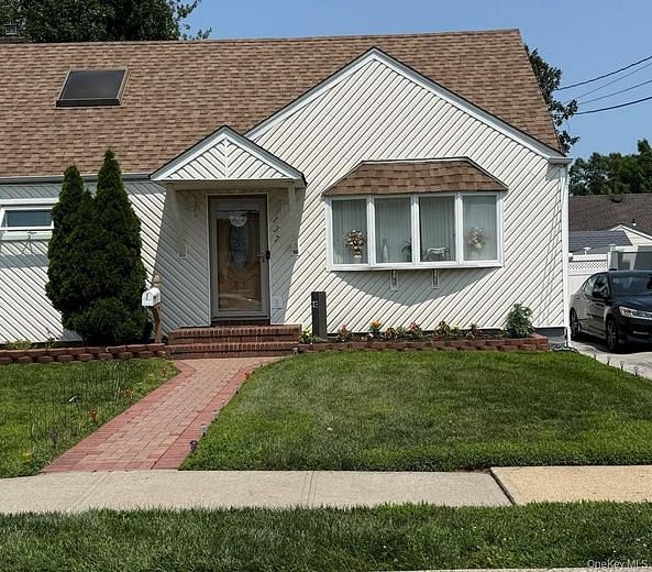 137 Walton Avenue