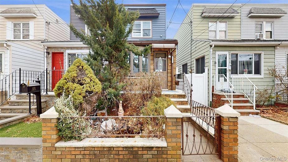 1373 E 55th Street