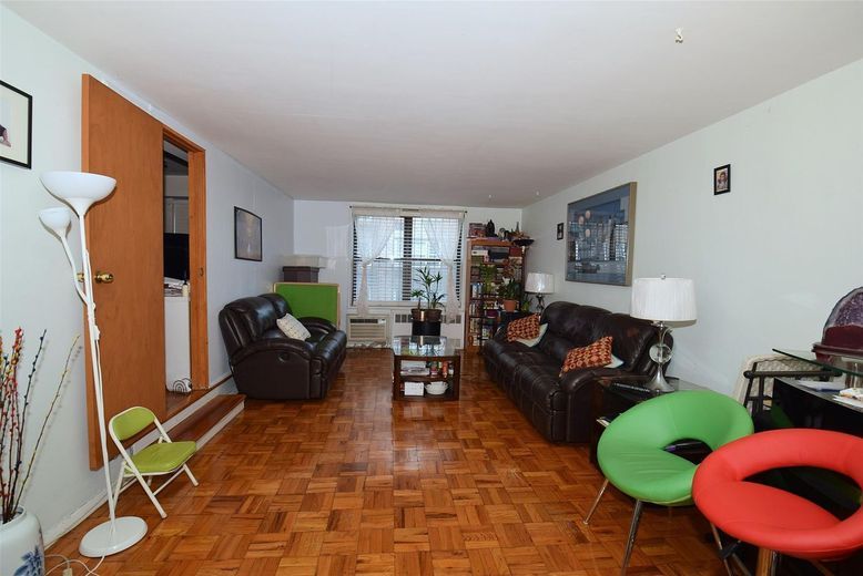 138-15 Franklin Ave Avenue #118