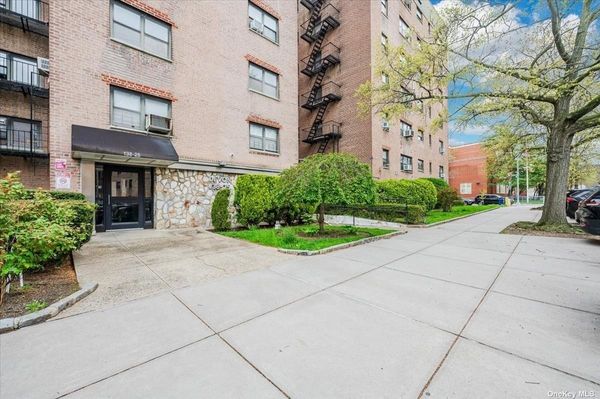 Image 1 of 13 for 138-25 31 Drive #4B in Queens, Flushing, NY, 11354