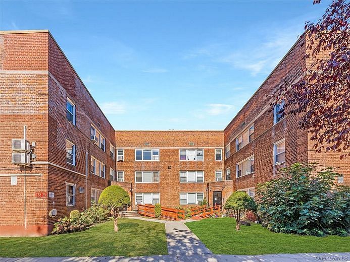 138-25 68 Drive #3D