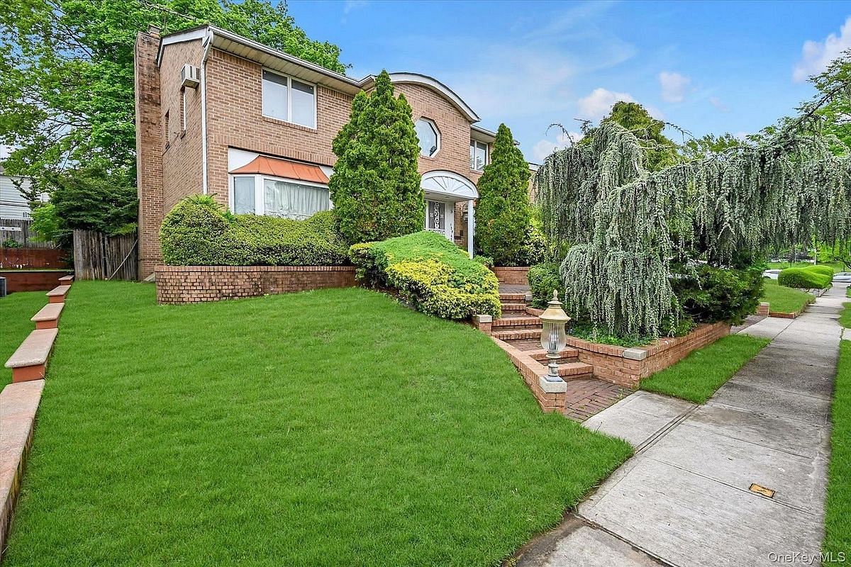 Image 1 of 21 for 138-45 78th Drive in Queens, New York, NY, 11367