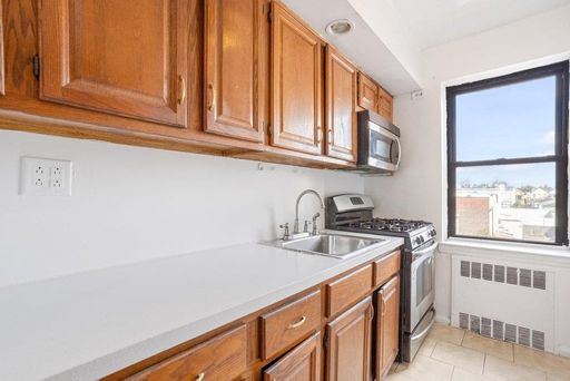 Image 1 of 12 for 138 71st Street #C9 in Brooklyn, NY, 11209