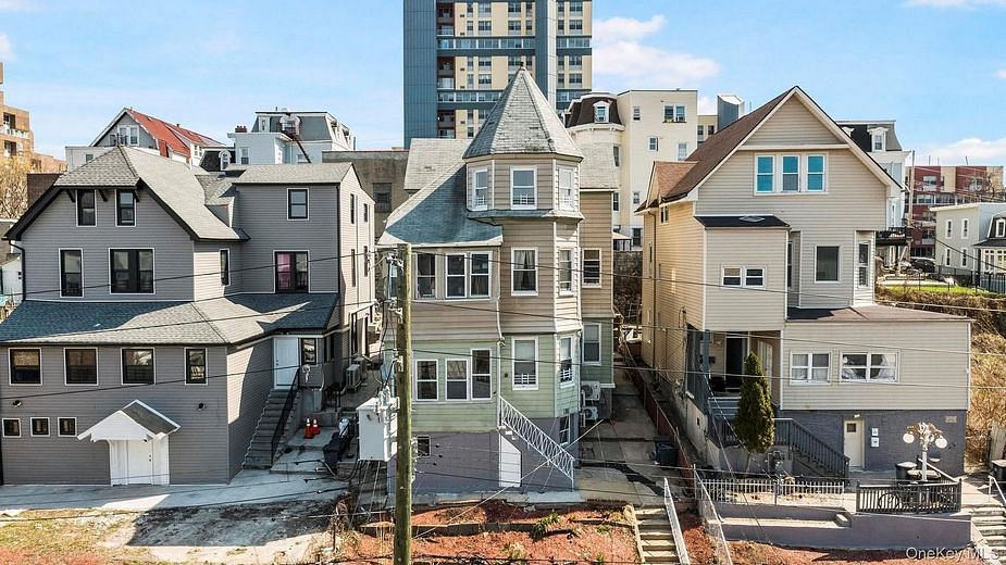 138 Buena Vista Avenue