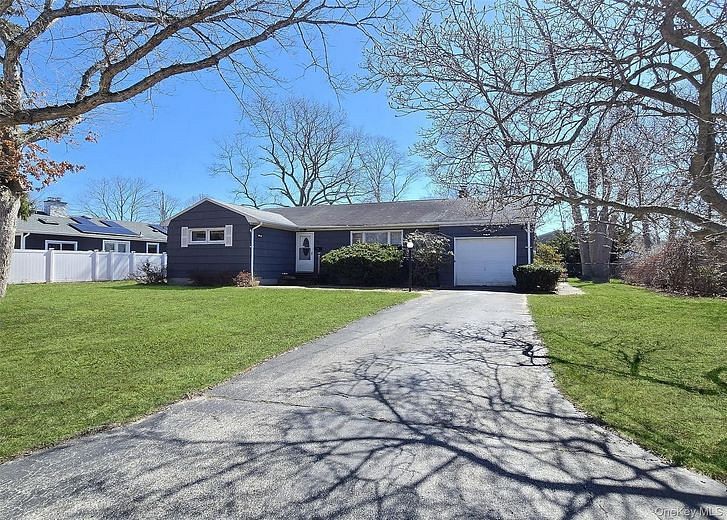 138 E Madison Street