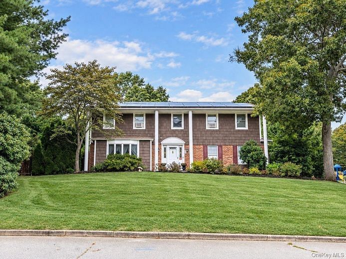138 Main Avenue