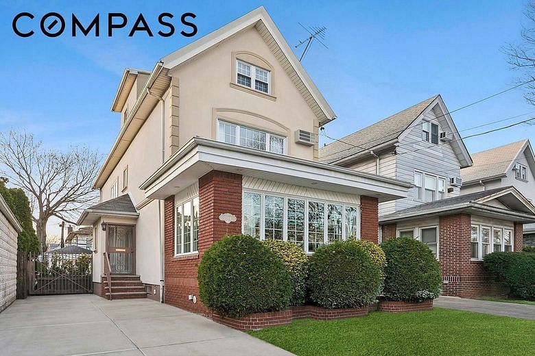 1384 East 29th Street