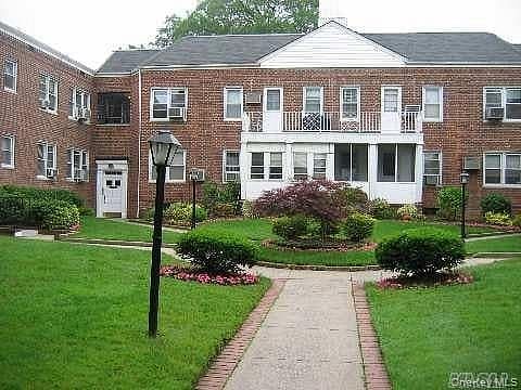 1385 Broadway #A33