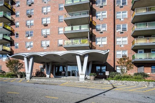 Image 1 of 15 for 1853 Central Park Avenue #16B in Westchester, Yonkers, NY, 10710