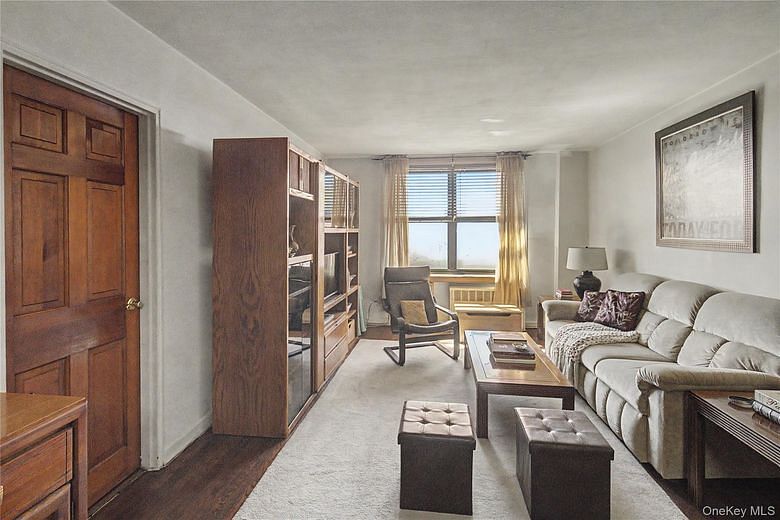 139-15 83rd Ave Ave #703