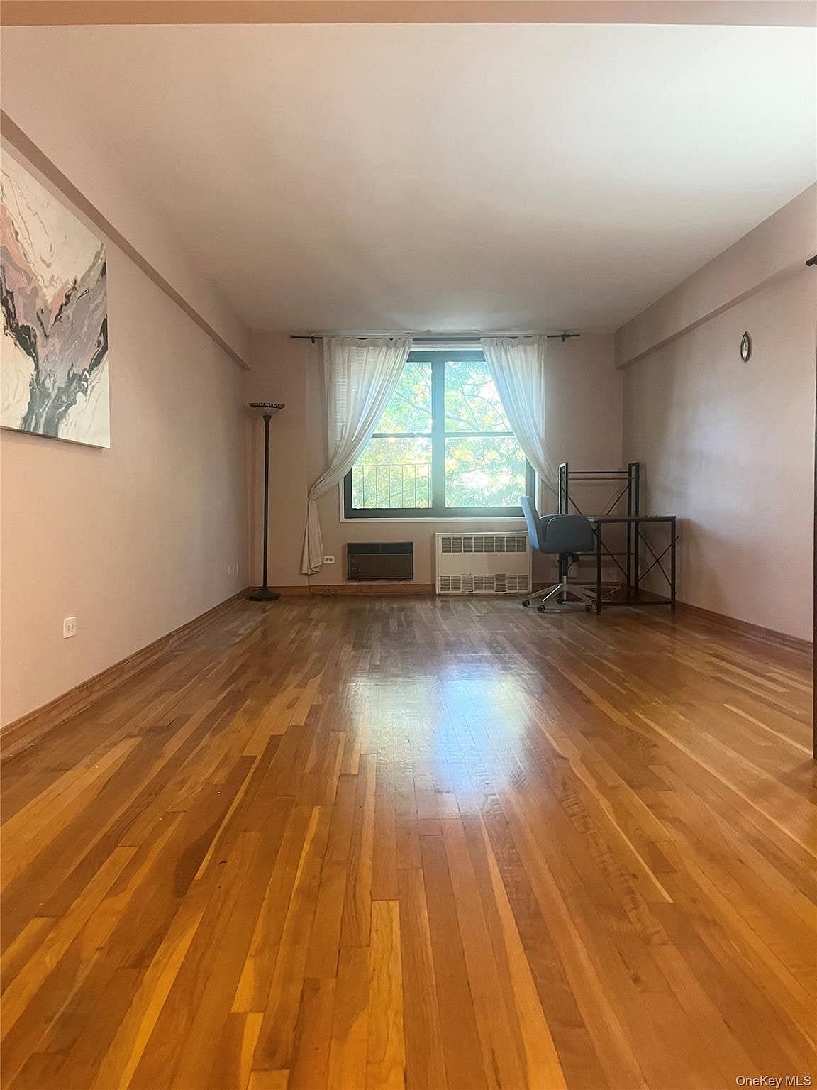 Image 1 of 8 for 139-15 83rd Avenue #407 in Queens, Briarwood, NY, 11435
