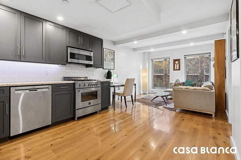 139 Meserole Street #3A