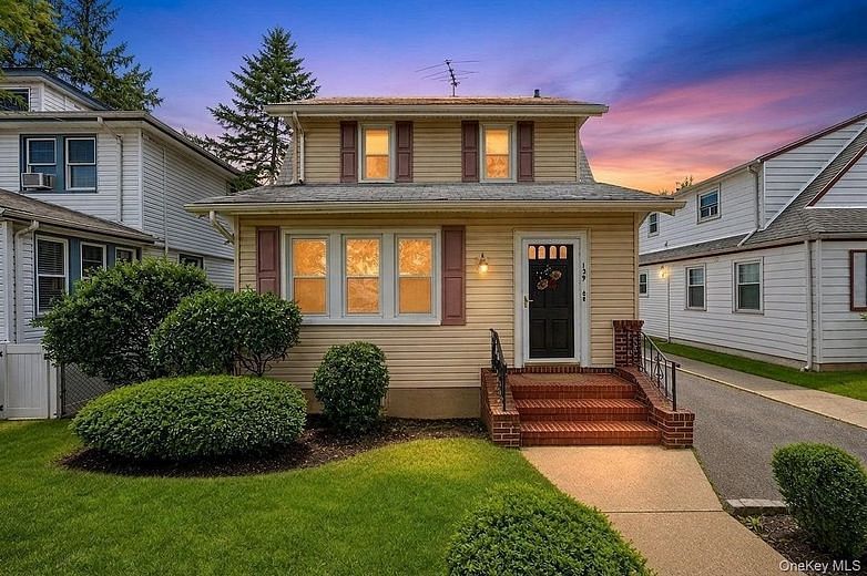 139 N 11th Street