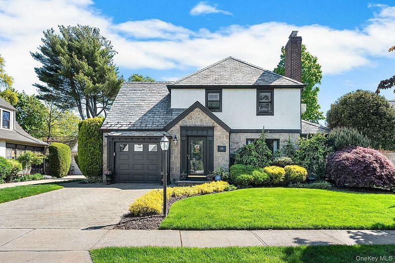 139 Stevens Avenue