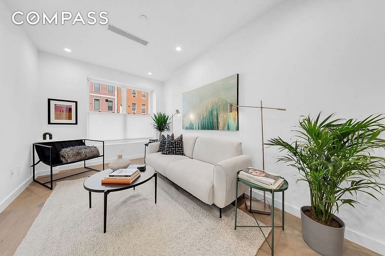 1390 Putnam Avenue #1F