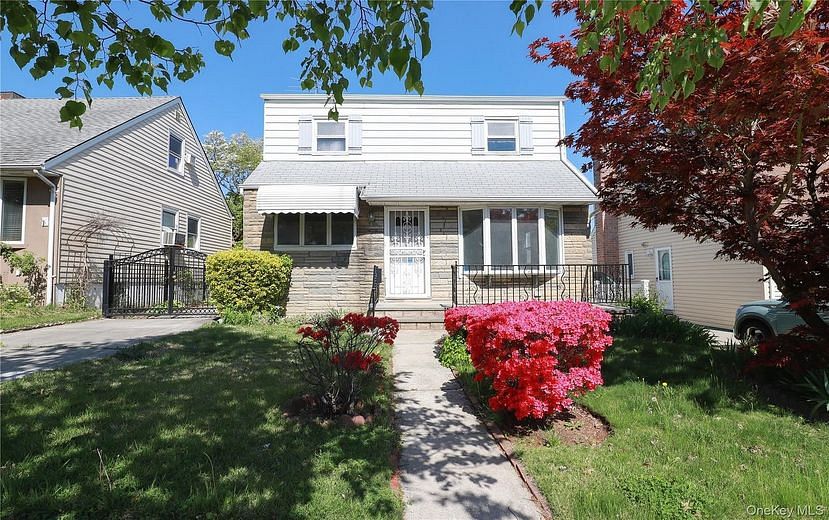 14-33 140th Street