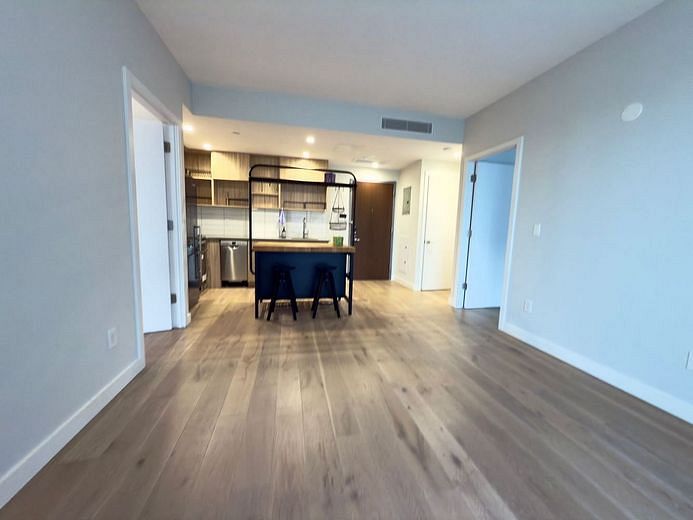 14-33 31st Avenue #3J