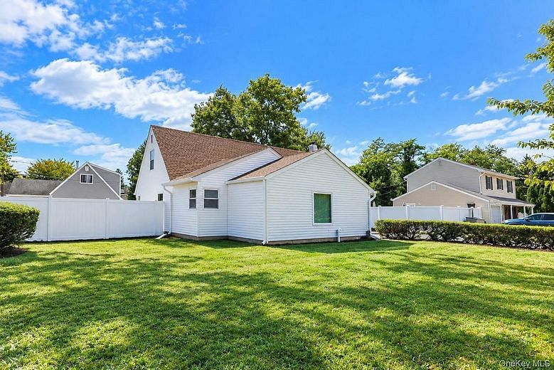 14 Arcadia Drive