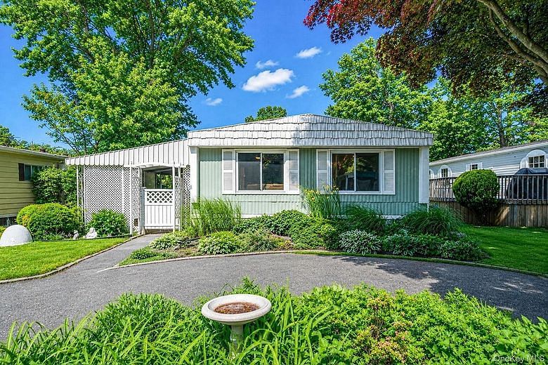 14 Buttercup Drive
