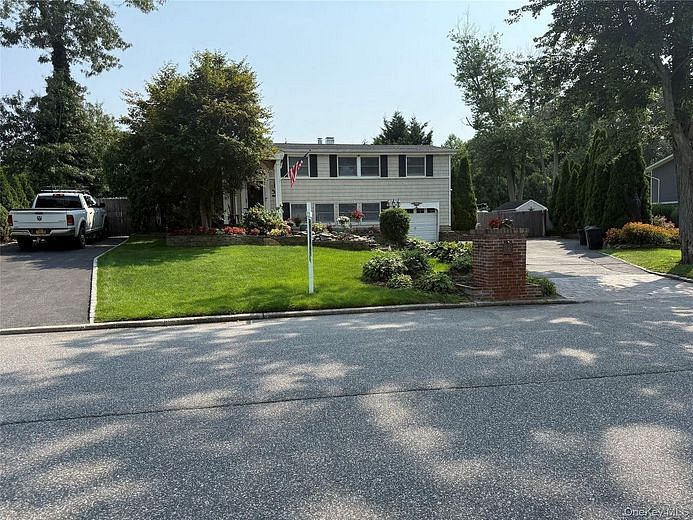 14 Fairway Drive