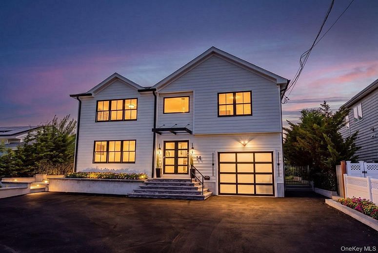 14 Jomarr Court