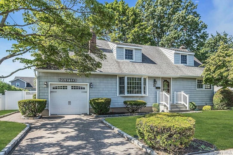 14 Prade Lane
