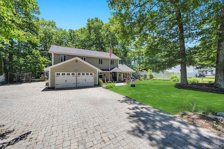 14 Russet Lane