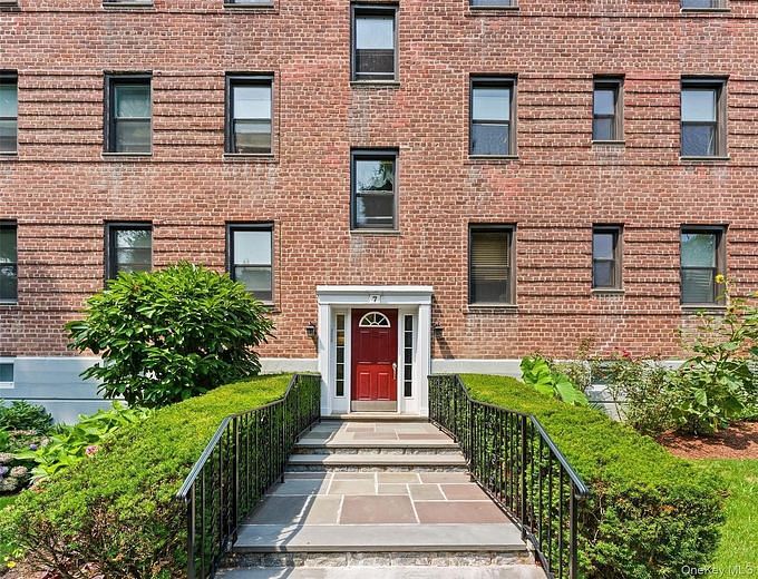 14 S Broadway #7-2B