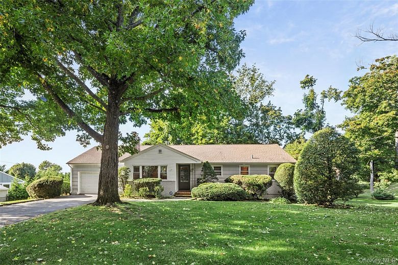 14 Sunview Drive