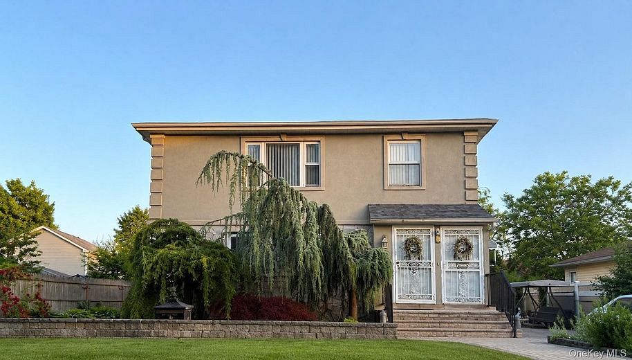 14 Vanata Court