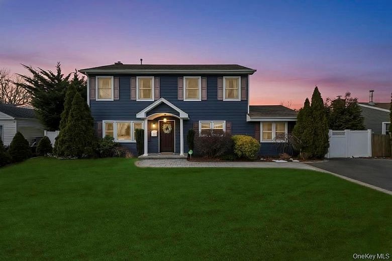 14 W Chestnut Street