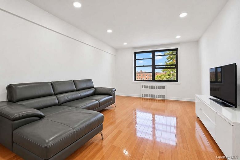 140-08 28th Road #5F