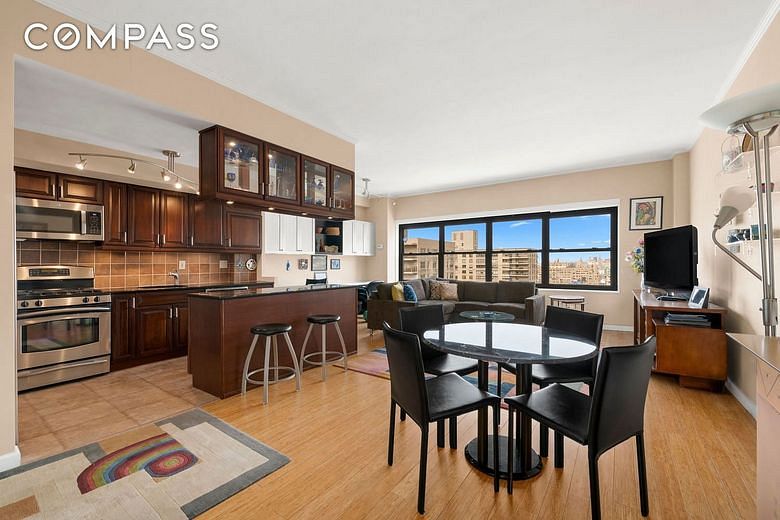 140-142 West End Avenue #30M