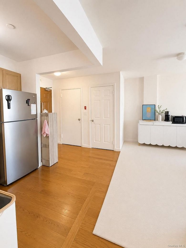 140-26 Cherry Avenue #5D
