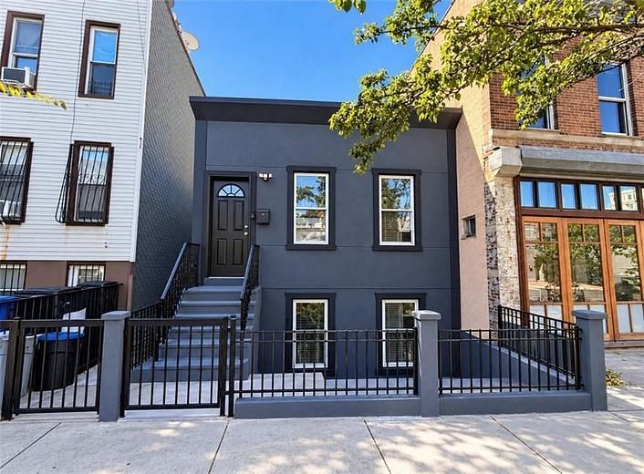 140 30th Street