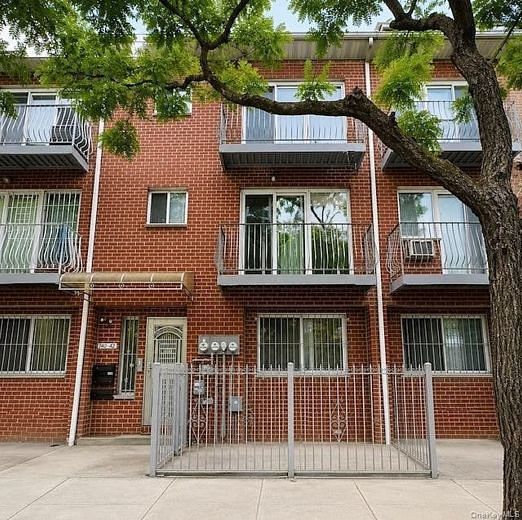 140-42 31 Drive