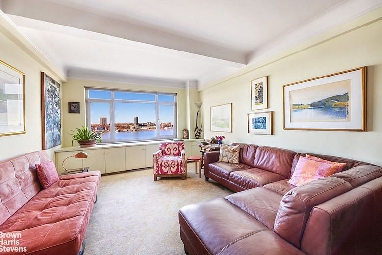 140 Riverside Drive #10J