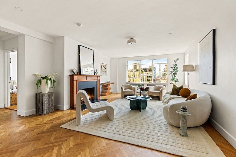 140 Riverside Drive #17LN