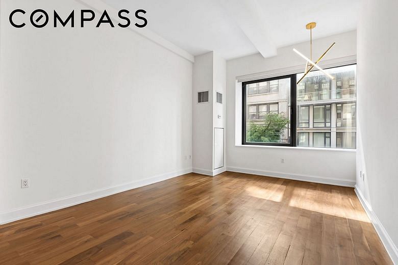 140 West 22nd Street #2A