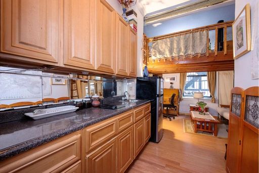 Image 1 of 4 for 140 West 69th Street #61B in Manhattan, New York, NY, 10023