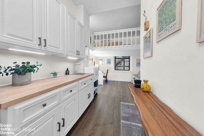 140 West 69th Street #61B