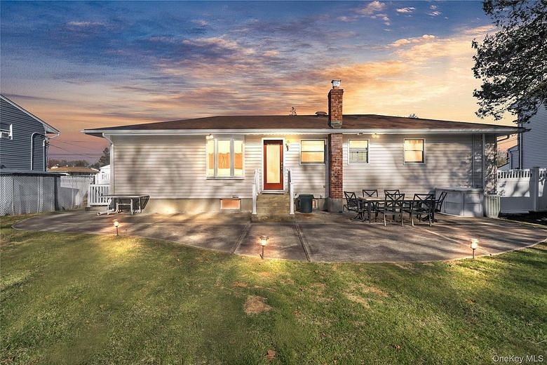 1408 Saint Louis Avenue