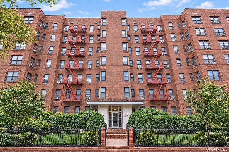 141-60 84th Road #3G