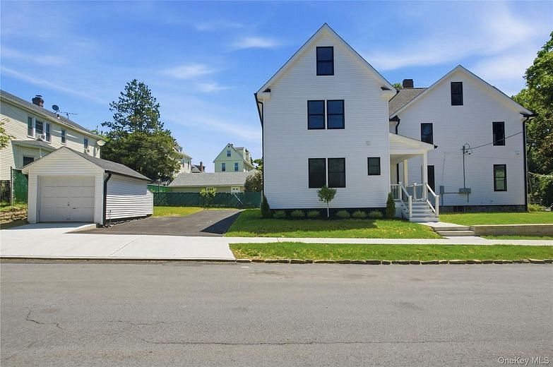 141 Forest Avenue