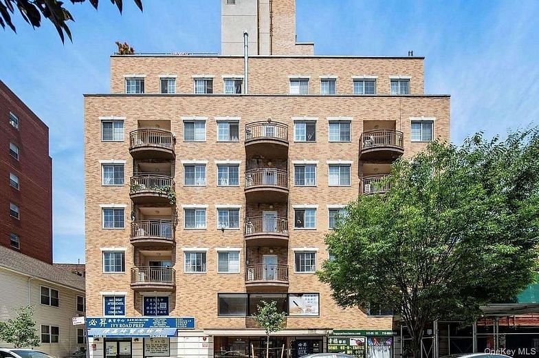 14105 Cherry Avenue #5F